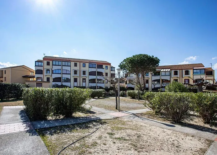 Apartment Les Mas De La Mer-6 By Interhome *